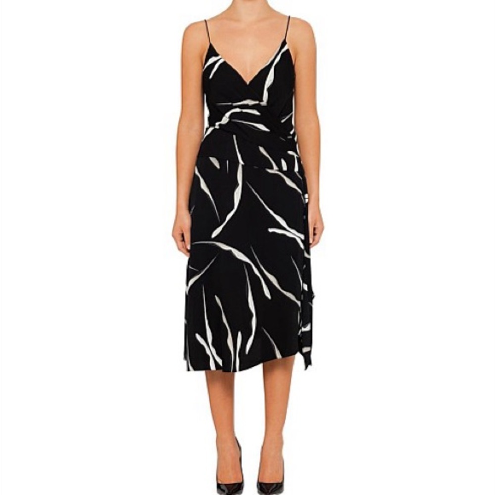 Diane Von Furstenberg - silk Print Wrap Dress Size 4